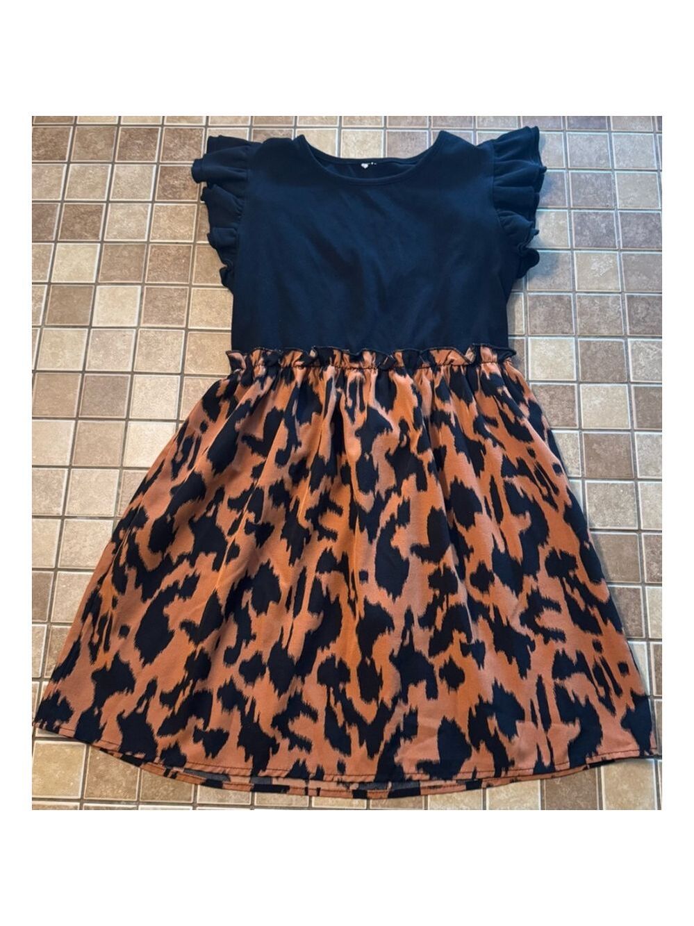 Girls Unbranded Dress Size 7/8 Black and Brown